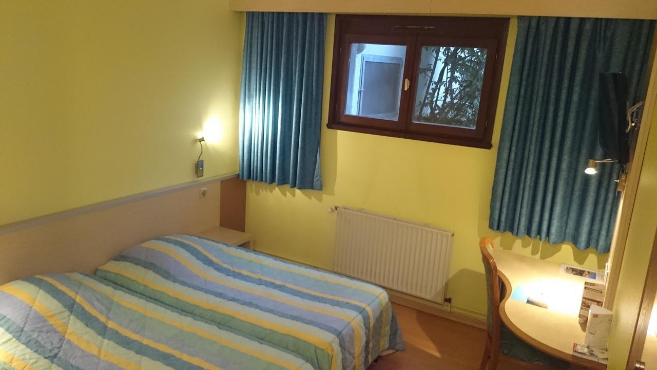 Sud Hotel Huttenheim Eksteriør bilde