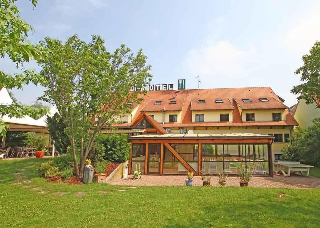 Sud Hotel Huttenheim Eksteriør bilde