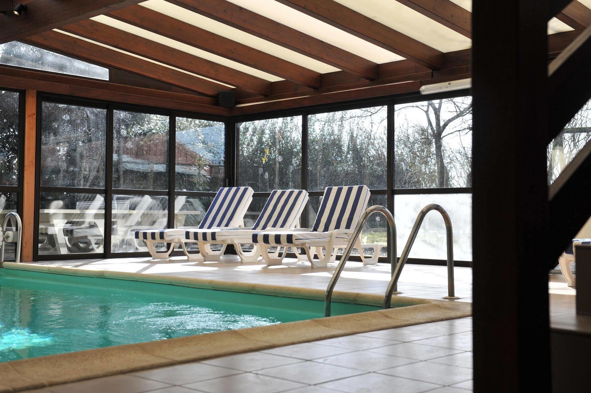 Sud Hotel Huttenheim Eksteriør bilde