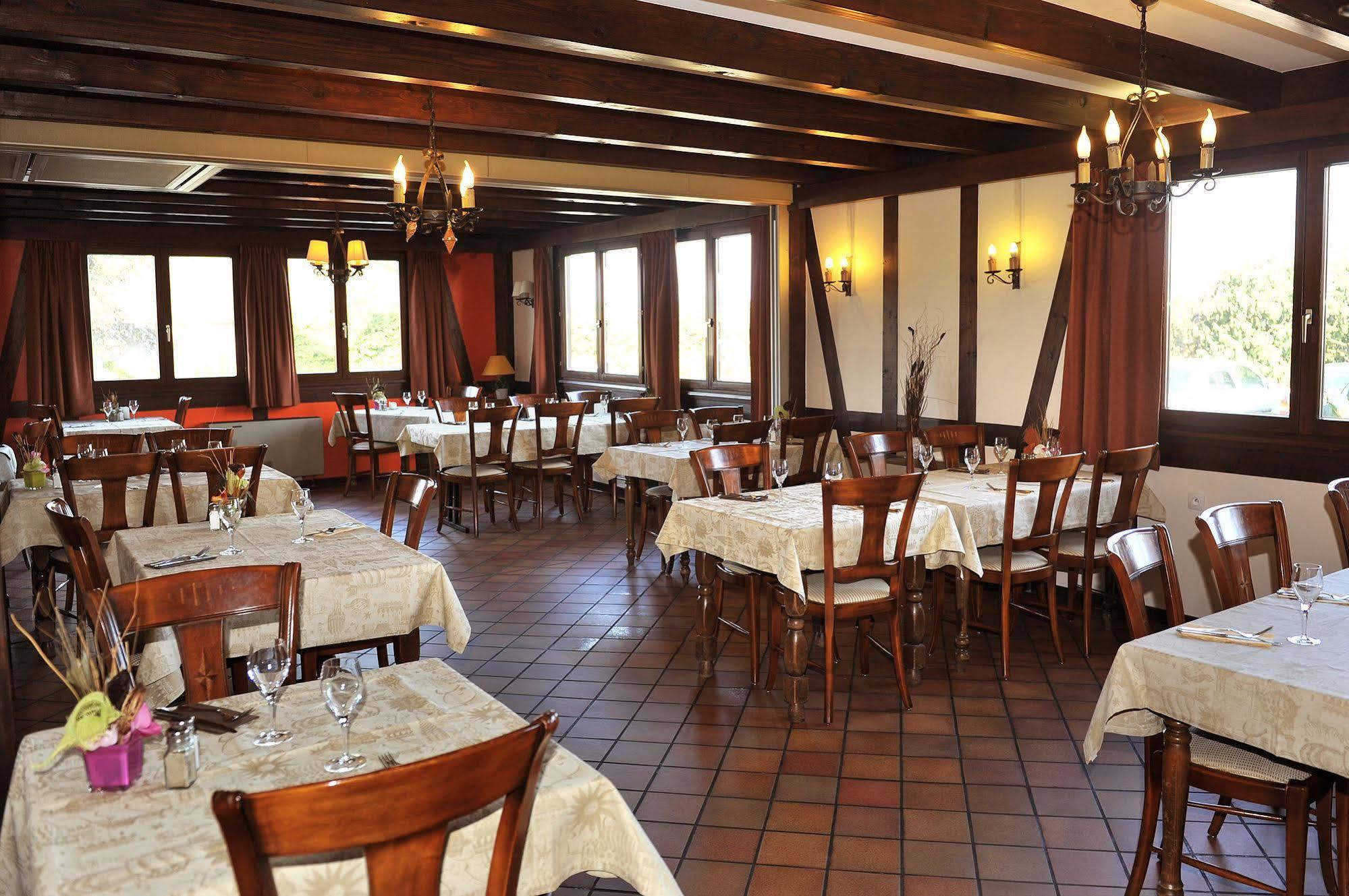 Sud Hotel Huttenheim Eksteriør bilde